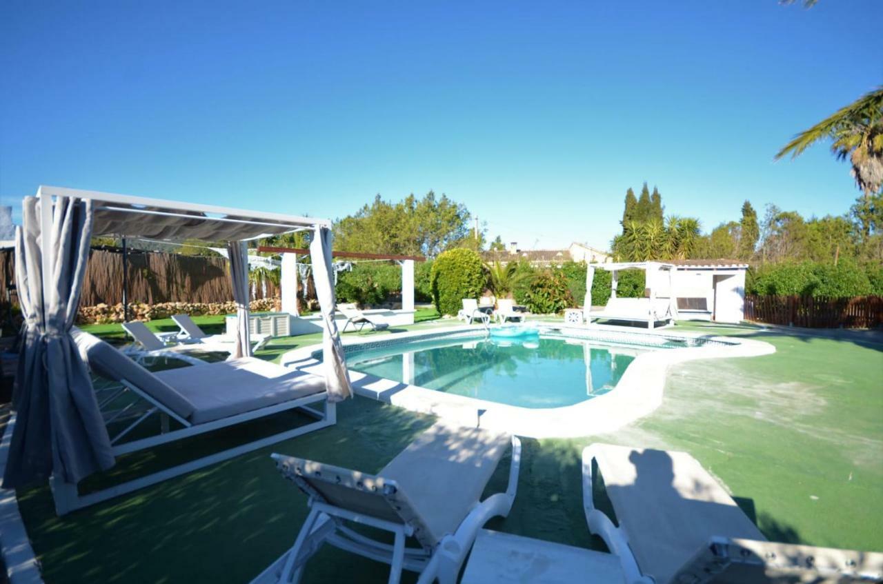 Del Artista Holiday home